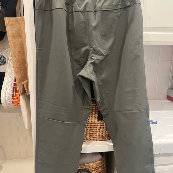 🍋Lululemon‎ athletica Men's green pants - Picture 3 of 5